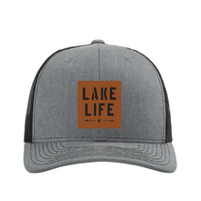 Load image into Gallery viewer, MN-103 Snapback Trucker Cap
